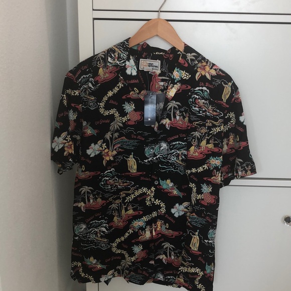 Reyn Spooner Japanese silk rayon button up, design style “On Hawaiian Time” - Picture 1 of 3